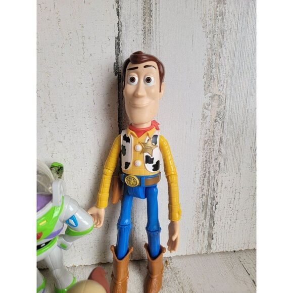 Toy Story play set Bullseye buzz Lightyear Woody toy figure - Picture 4 of 15